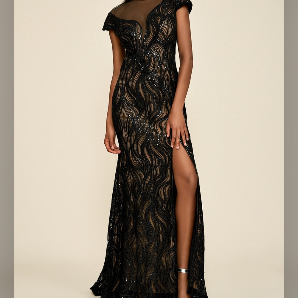 Tadishi Shoji Lucilla Sequin Slit Gown